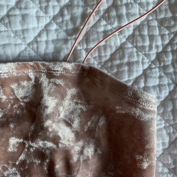 Crushed velvet bodysuit. - Picture 4 of 4